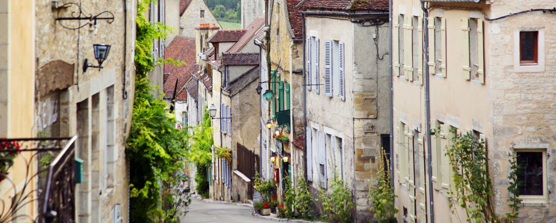 Friedberg - fotolia.com Vézelay