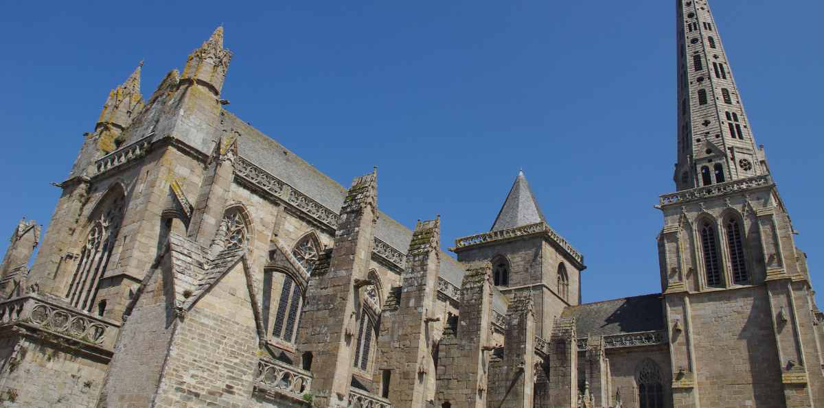 Cécile Haupas de Getty Images cathédrale gothique Saint-Tugdual, Tréguier
