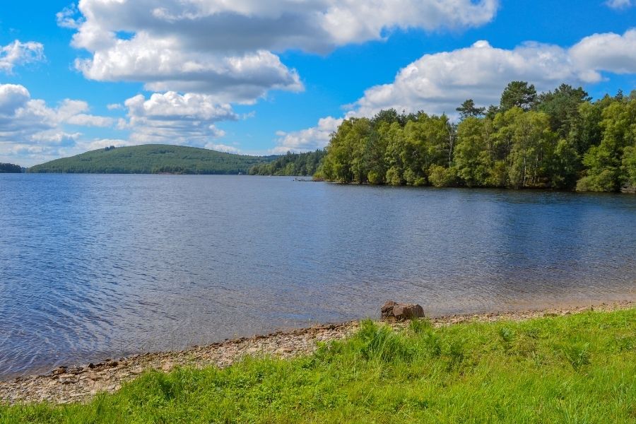 Lac de vassivière limousin